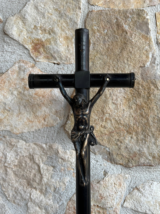 Crocifisso antico in legno