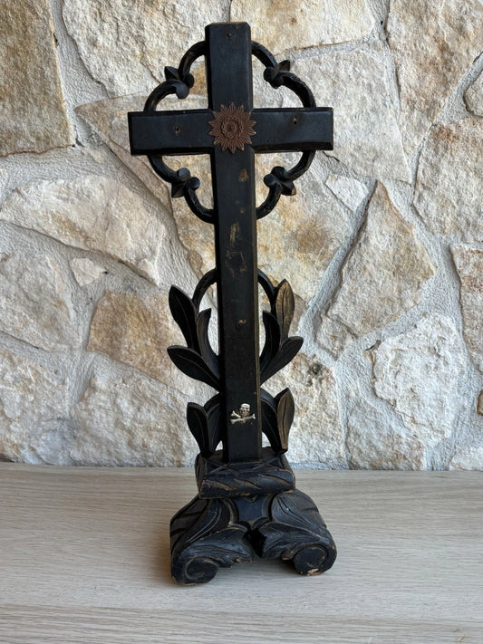 Antica Croce In Legno