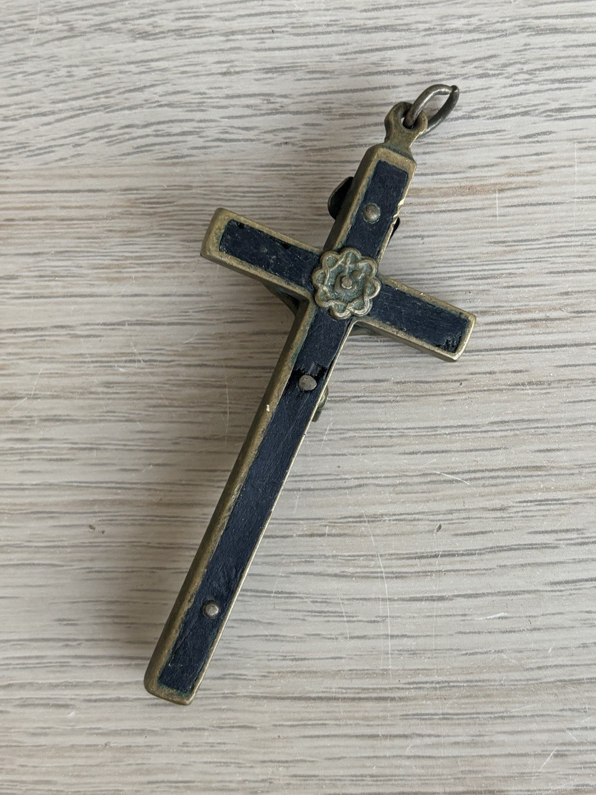 Croce Crocifisso Vintage In Metallo Memento Mori