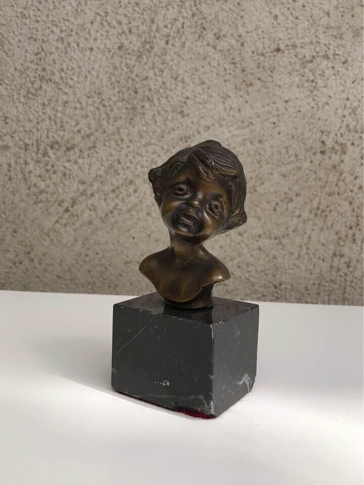 Piccola scultura vintage in bronzo