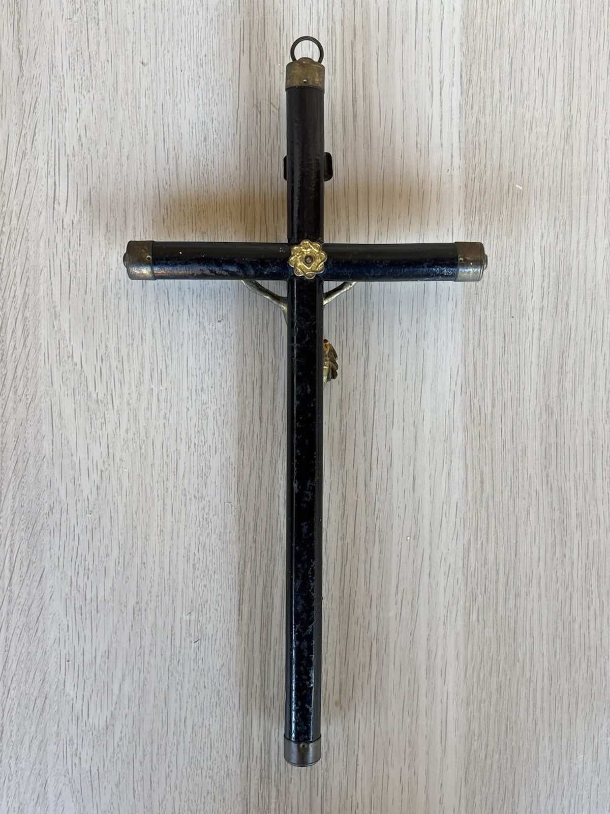 Crocifisso Vintage Con Memento Mori In Legno E Metallo