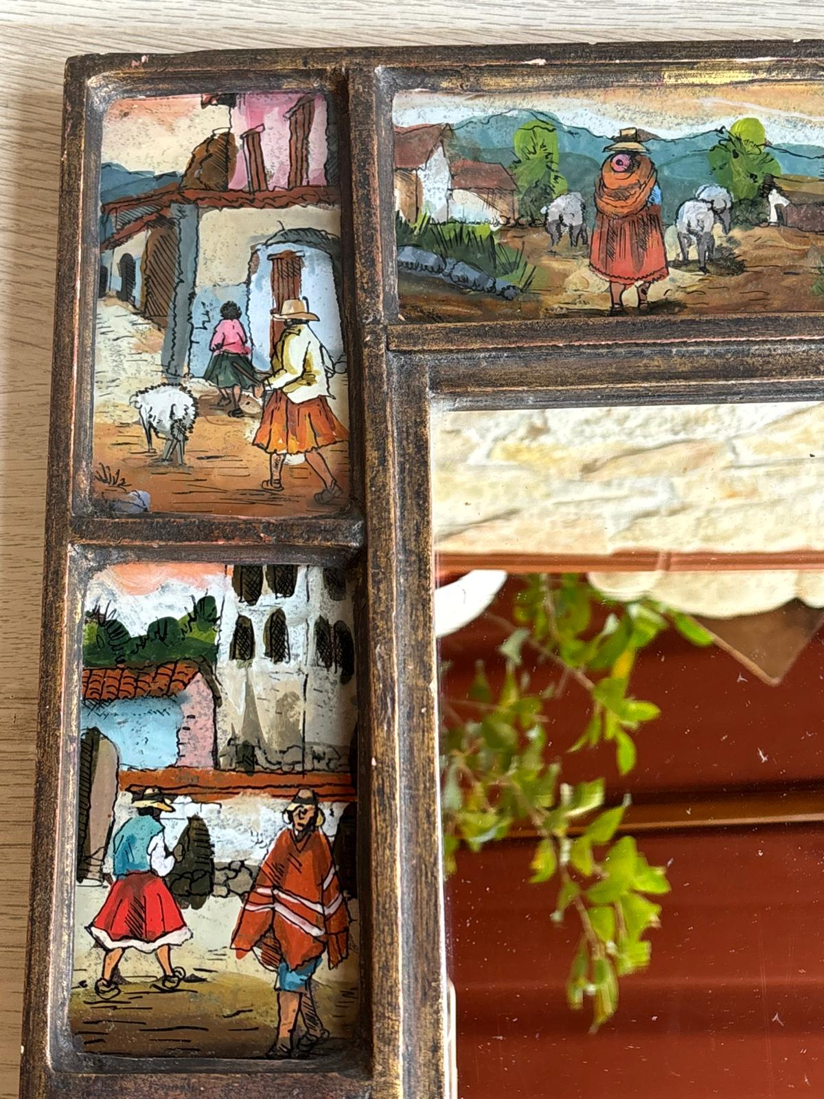 Specchio Vintage Peruviano, con particolari vetri dipinti