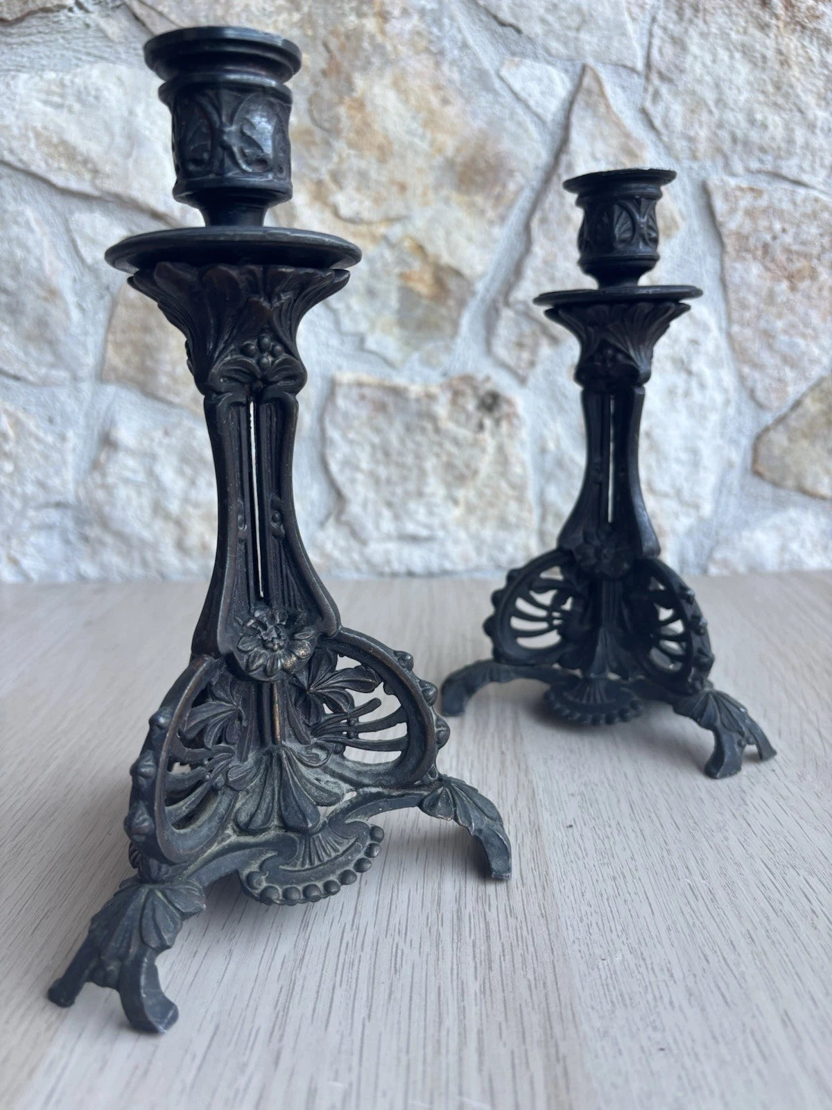 Coppia Di Portacandele Vintage Stile Art Nouveau