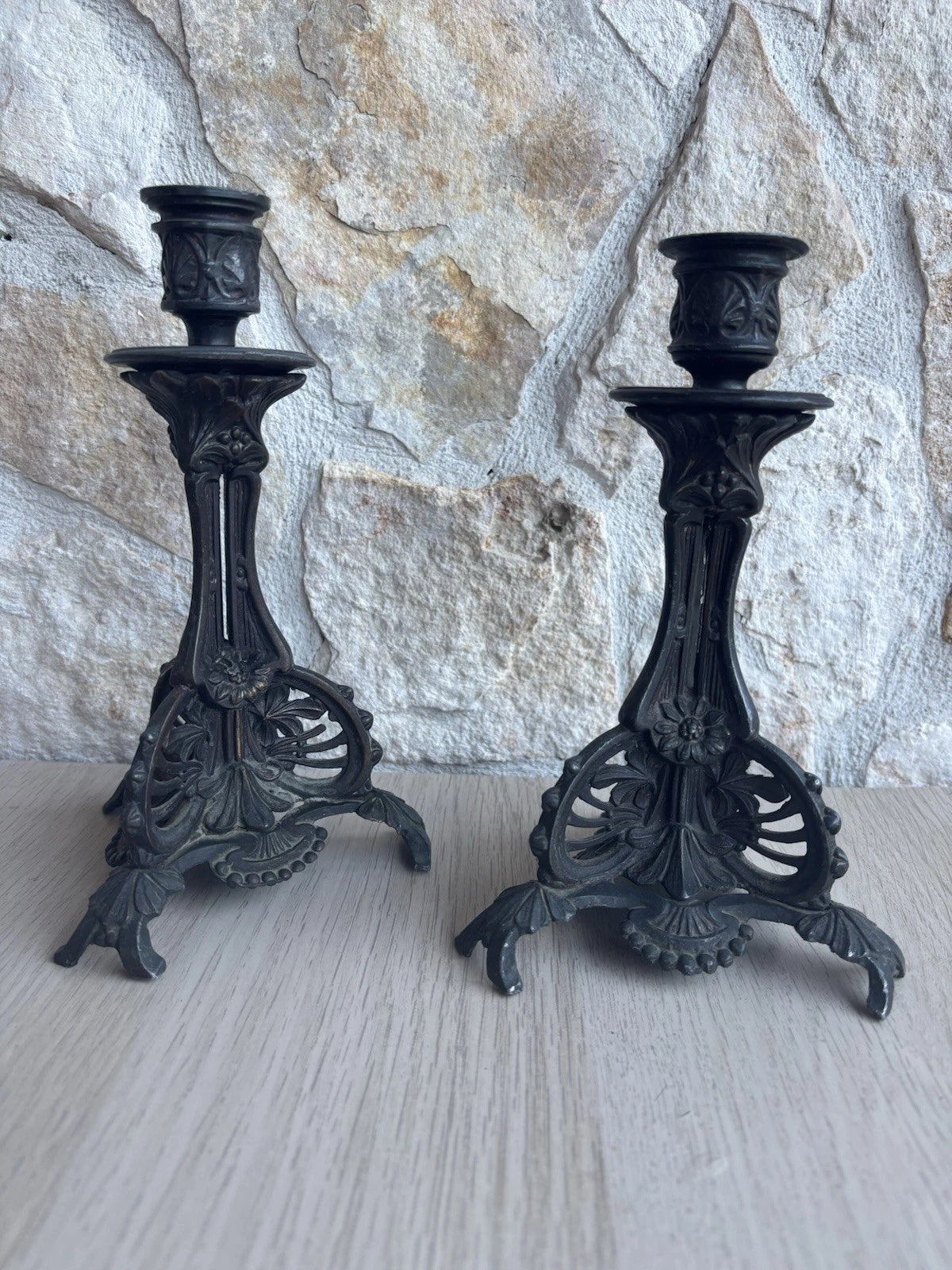 Coppia Di Portacandele Vintage Stile Art Nouveau