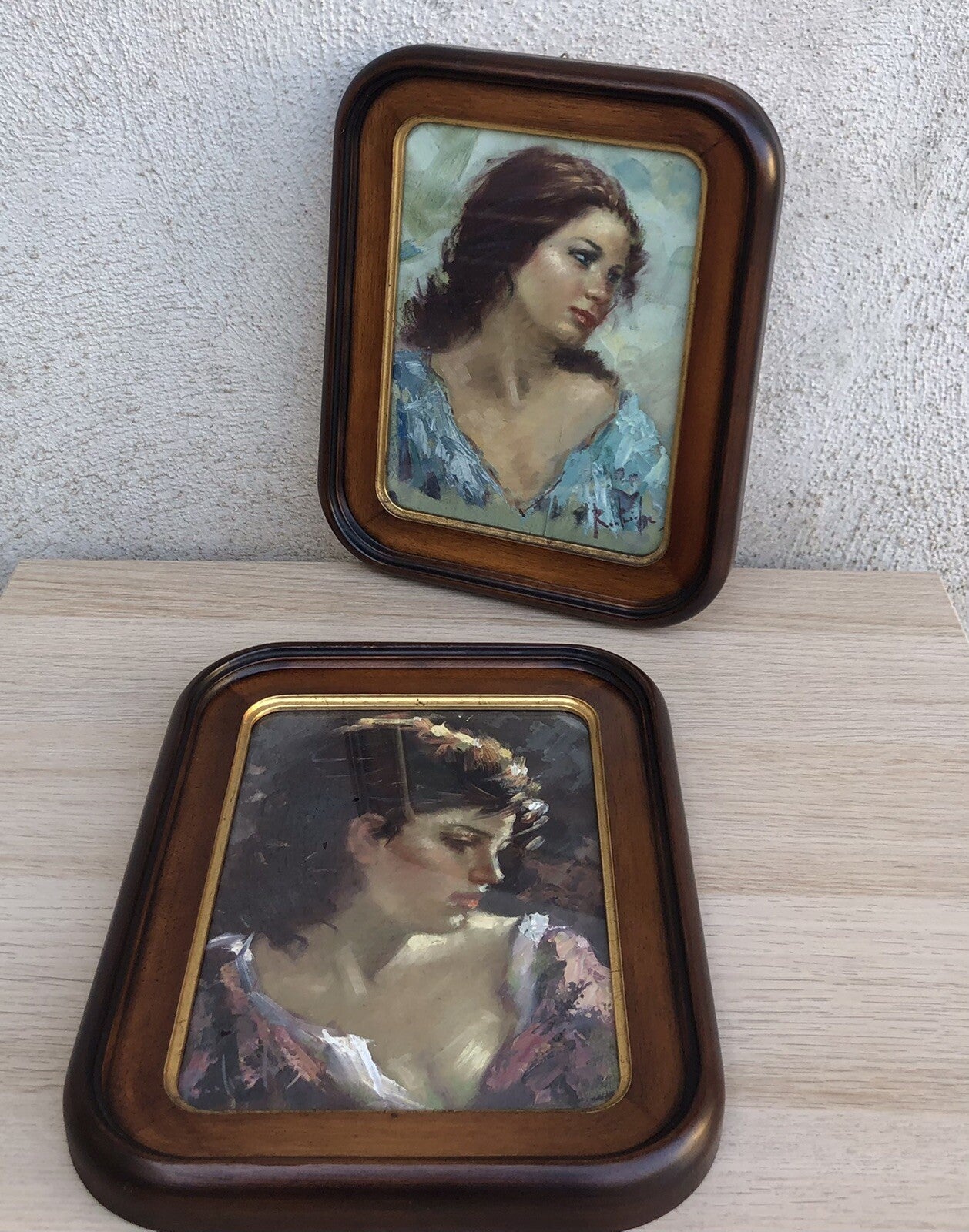 Coppia quadri vintage -Figure Donne- dipinti  a olio su tavola