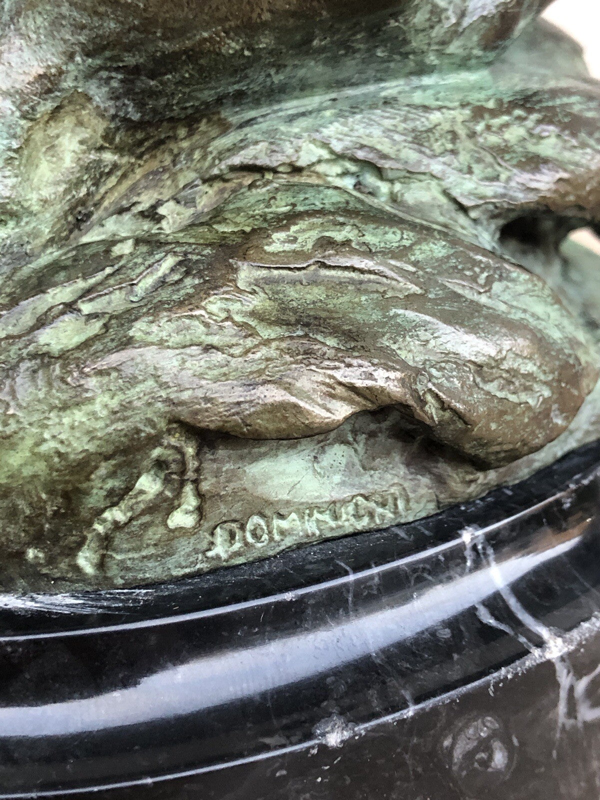 Scultura vintage Mara Dominioni in bronzo- Royal Caribbean International