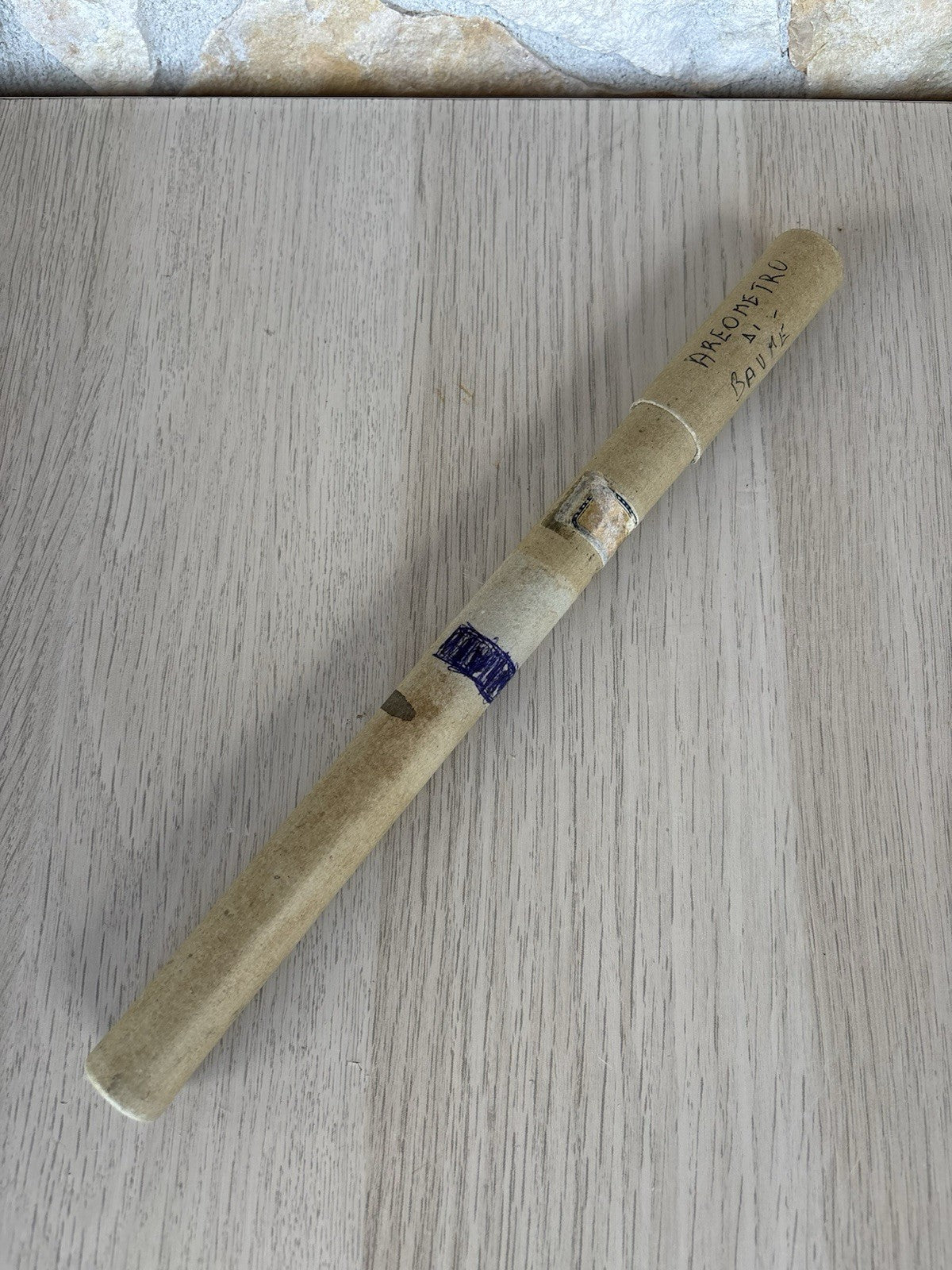 Coppia Di Antichi Termometri Con Custodia