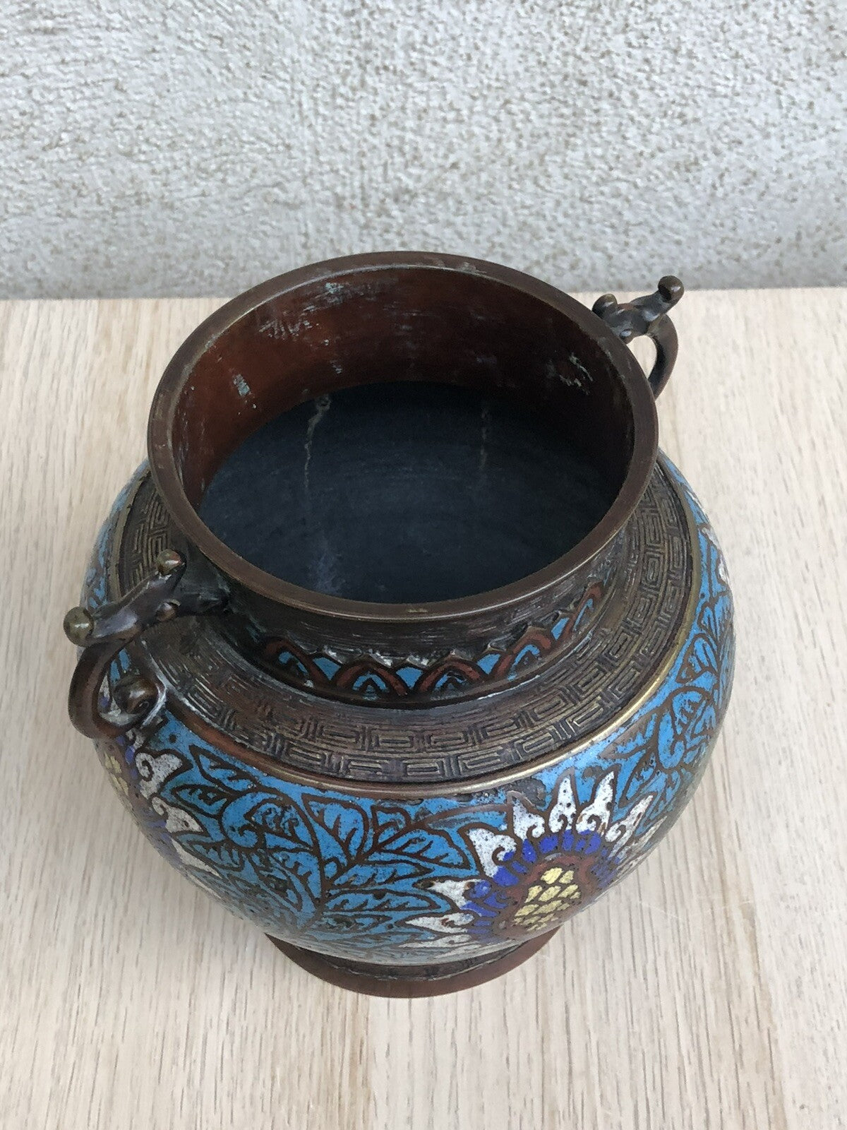 Vaso Vintage Cinese In Bronzo E Cloisonné