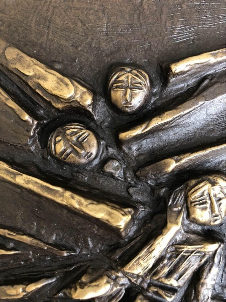 Scultura altorilievo in bronzo- Mario Pinton “Il Volo”