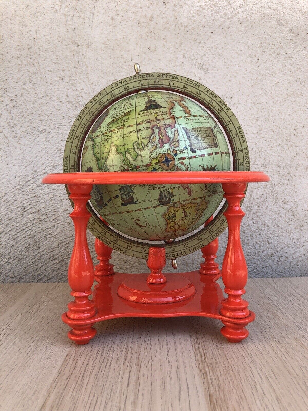 Mappamondo Globo Vintage In Legno