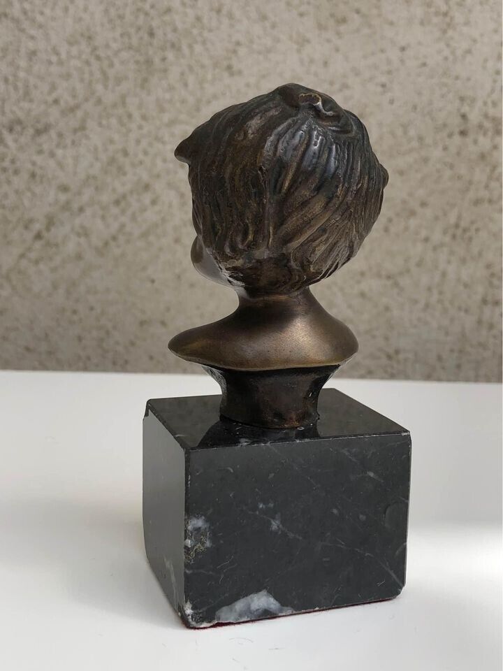 Piccola scultura vintage in bronzo