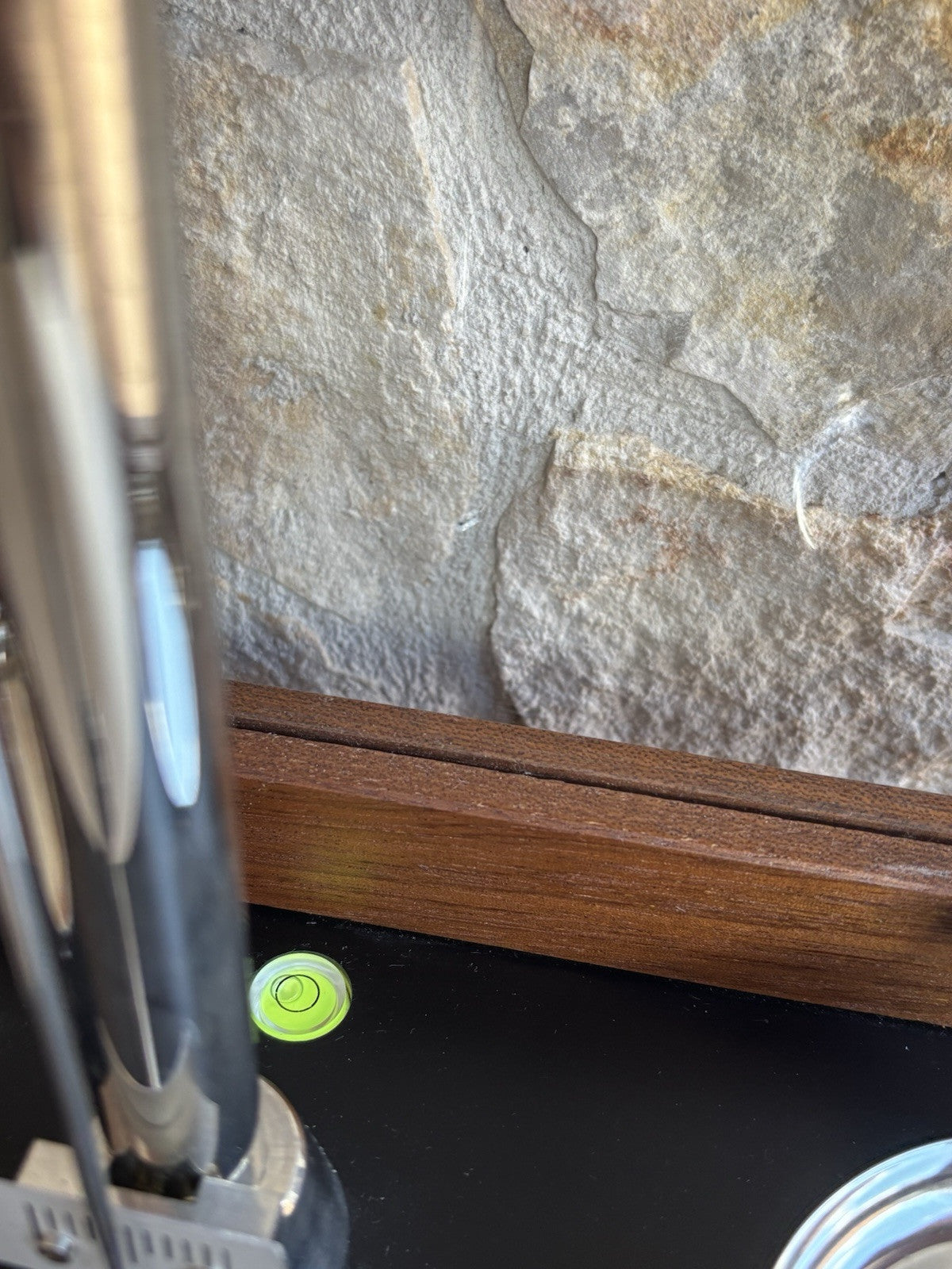 Bilancia Vintage In Teca Di Legno