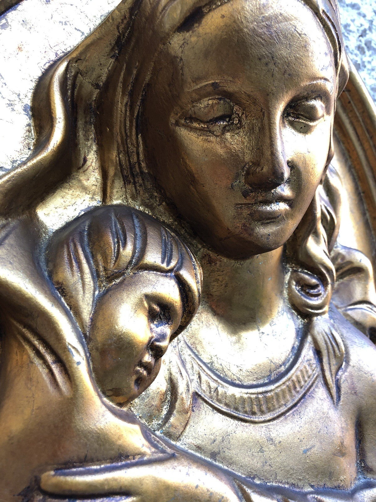 Quadro Madonna Con Bambino A Rilievo In Legno, Pasta Legno
