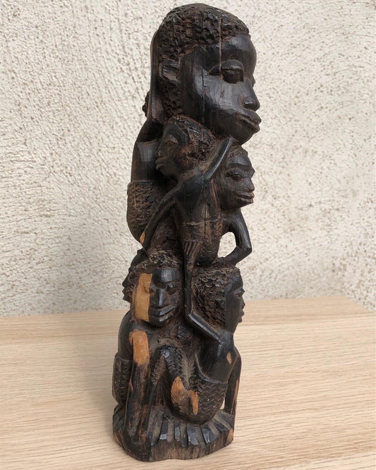 Scultura Vintage Africana Intagliata In Legno
