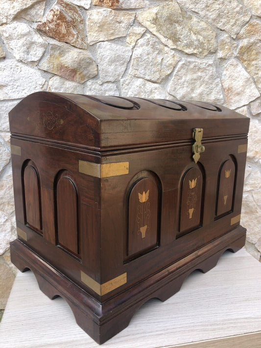 Baule Scrigno Vintage In Legno