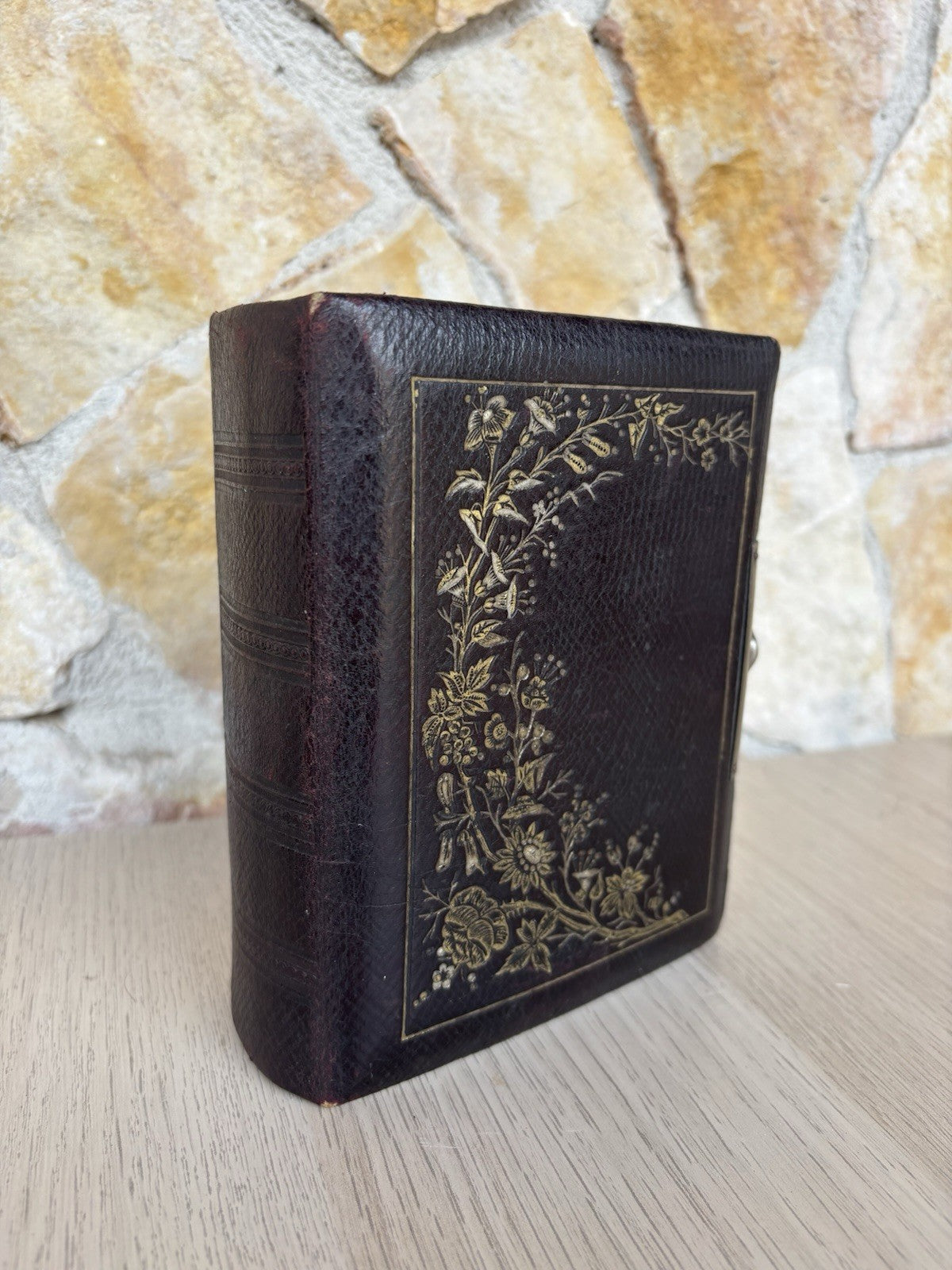 Album Con Foto D’epoca Stile Vittoriano