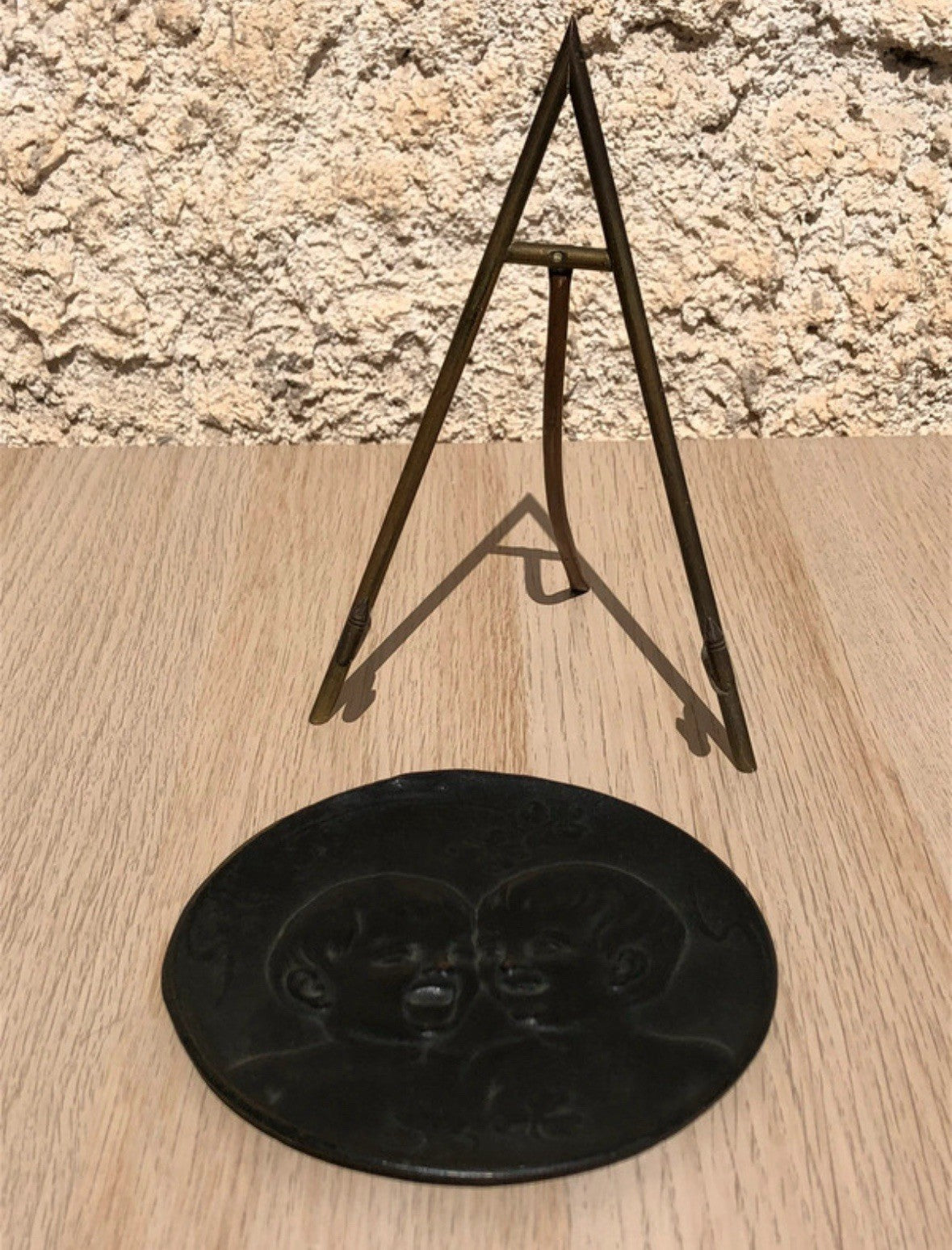 Piatto scultura vintage Bimbo Che Ride E Piange In Bronzo