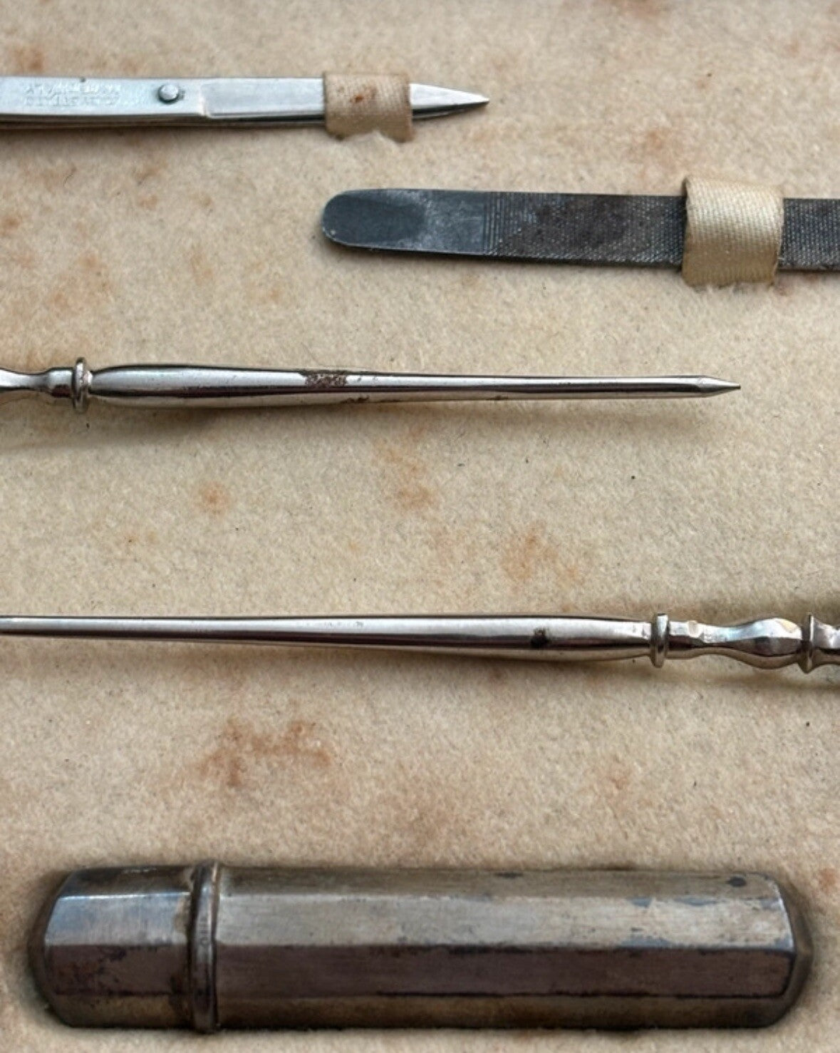 Scatola Set Bellezza In Argento 800/1000