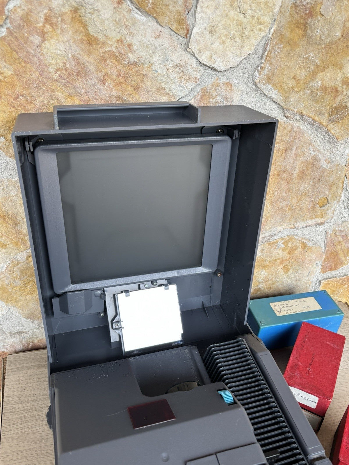 Proiettore Per Diapositive Vintage Made In Germany (con Diapositive Didattiche)