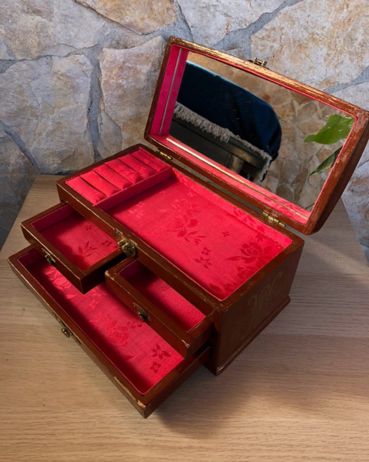 Scatola Orientale Portagioie Vintage In Legno Con Specchio Interno