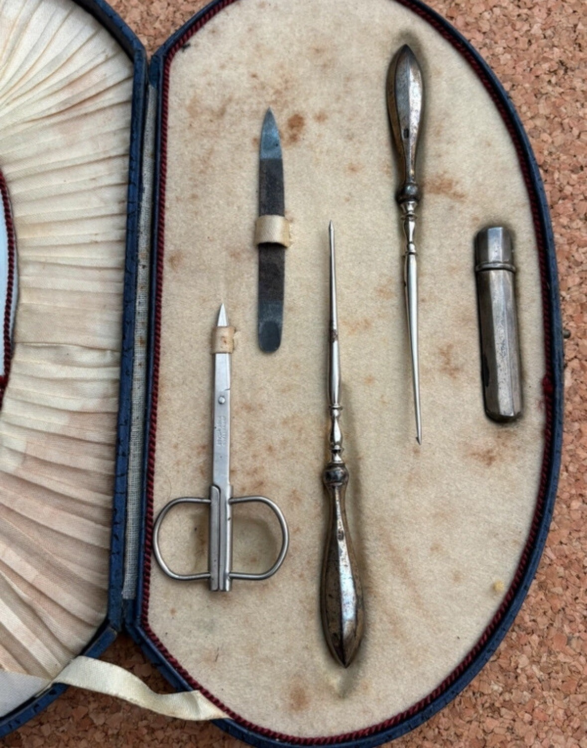 Scatola Set Bellezza In Argento 800/1000