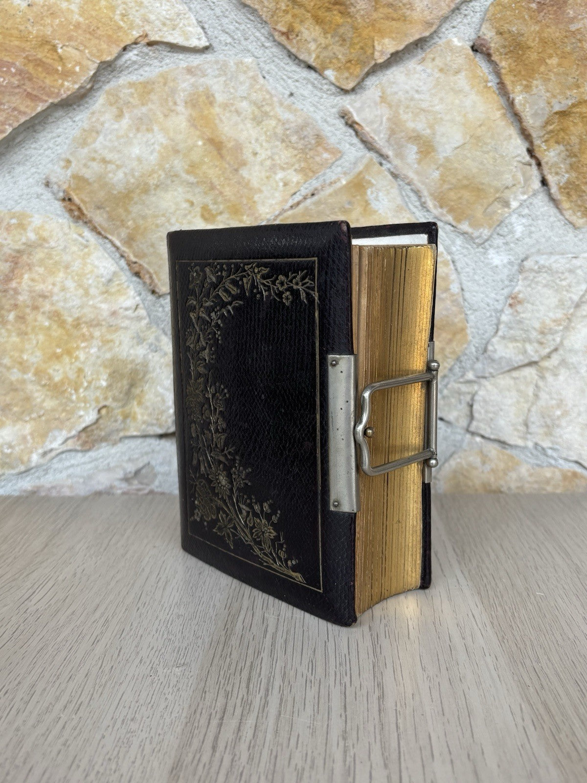 Album Con Foto D’epoca Stile Vittoriano