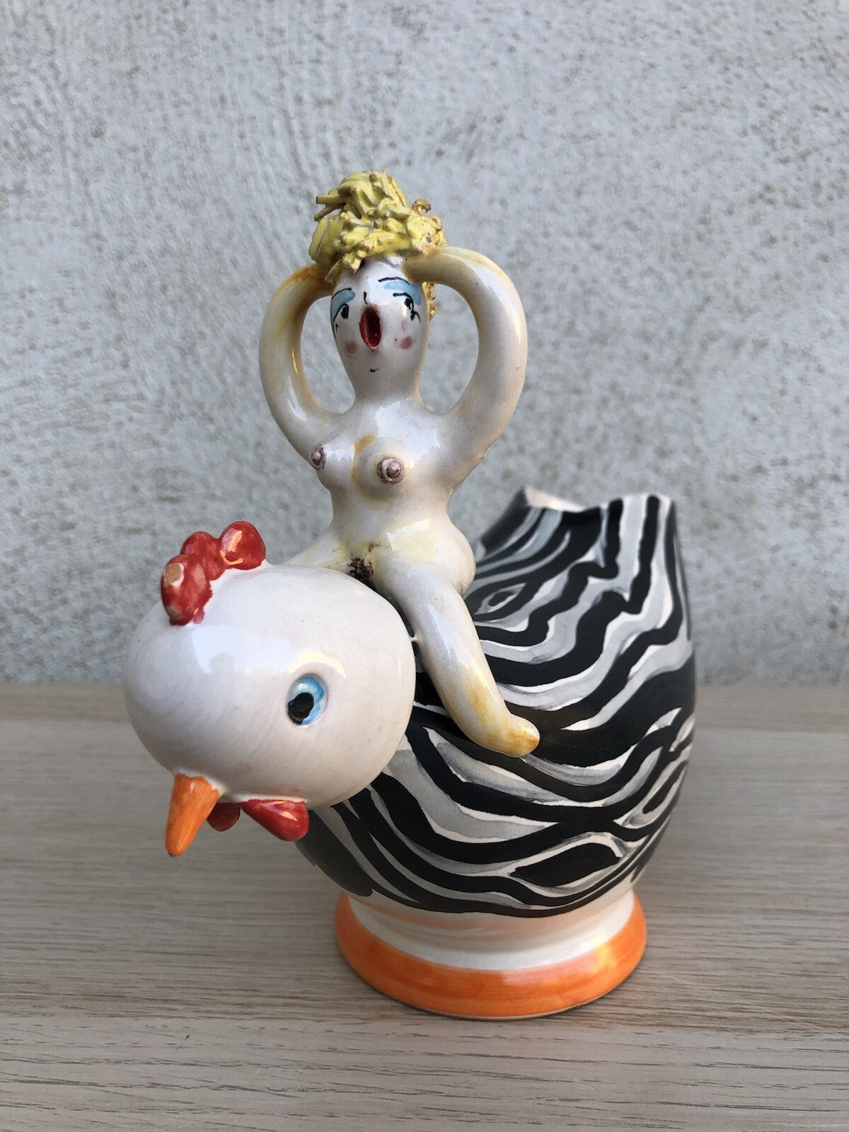 Scultura Vaso Vintage In Ceramica