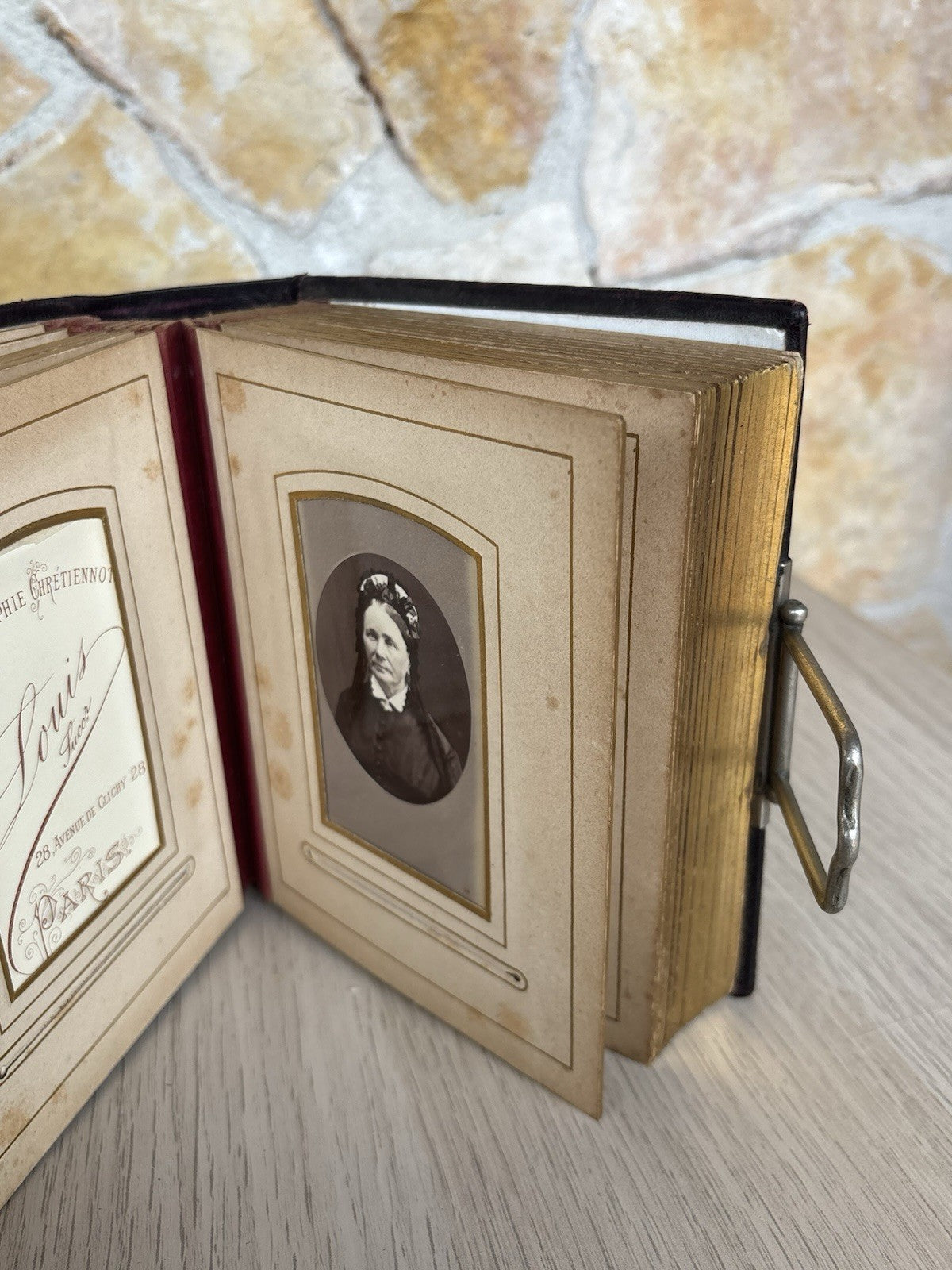 Album Con Foto D’epoca Stile Vittoriano