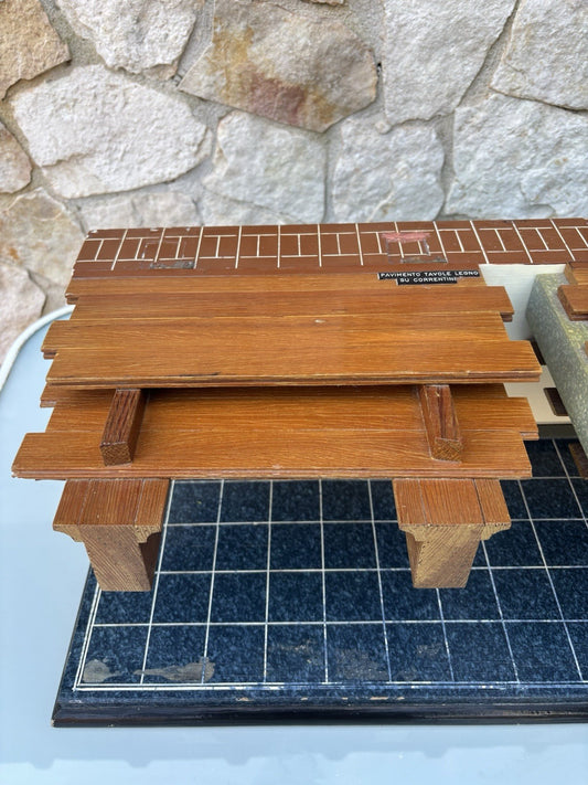 Modello Architettonico E Didattico Vintage In Legno-Toffoli E Figli-