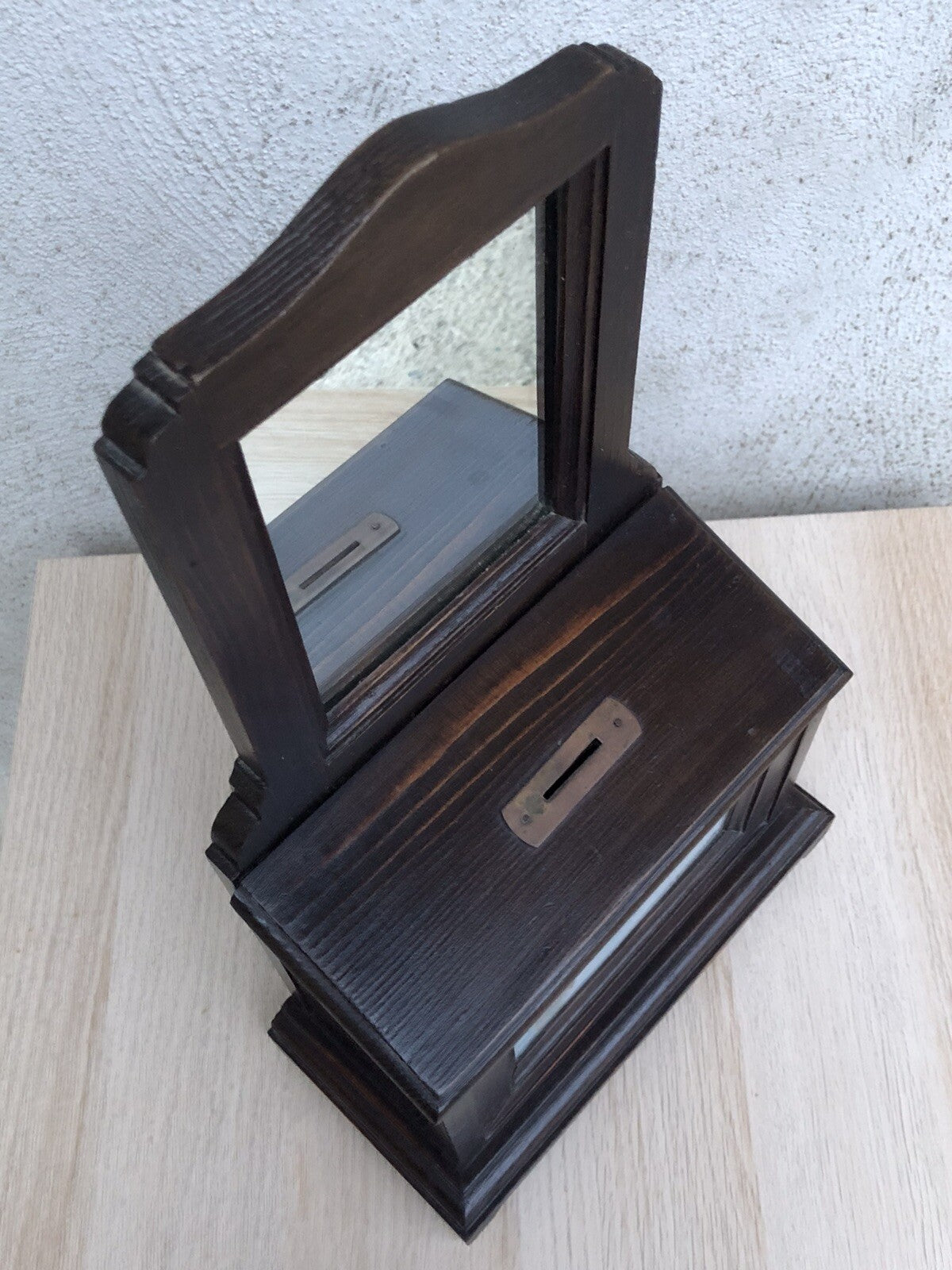 Specchiera in legno vintage con dipinto su cartoncino