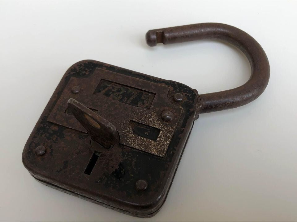 Antichi lucchetti in ferro