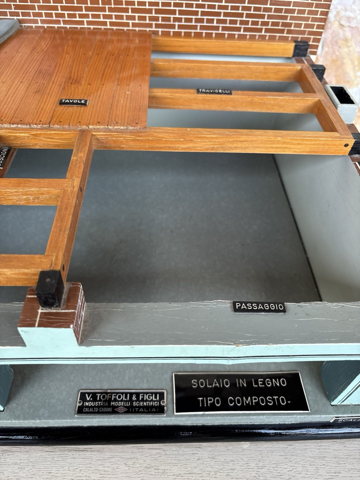 Modello Architettonico Vintage In Legno- V.Toffoli E Figli