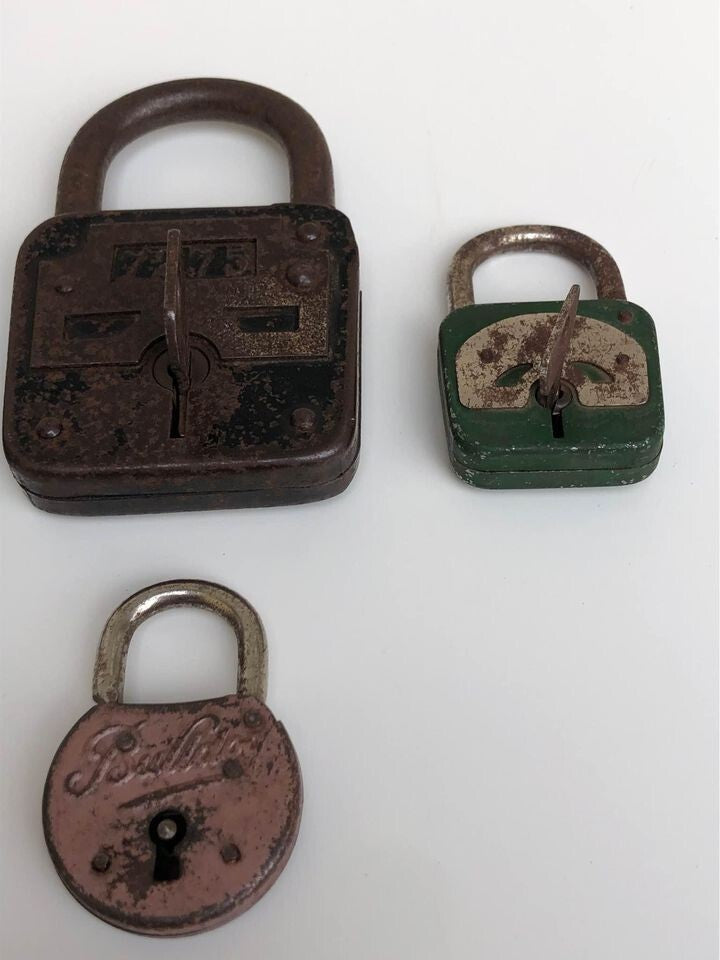 Antichi lucchetti in ferro