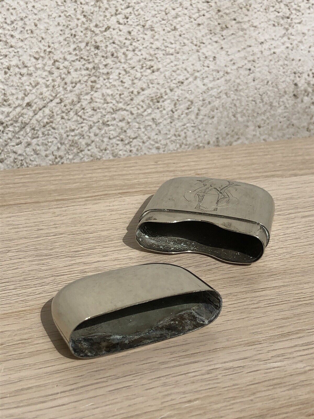 Scatola Vintage In Metallo Con Iniziali