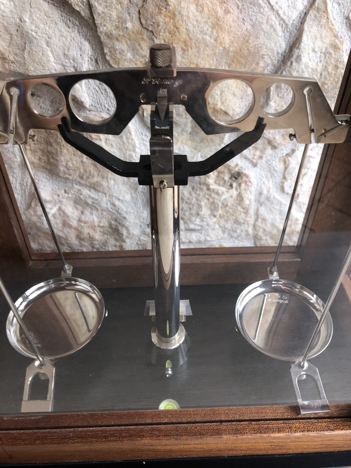 Bilancia Vintage In Teca Di Legno