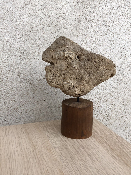 Scultura vintage decorativa- roccia su base in legno
