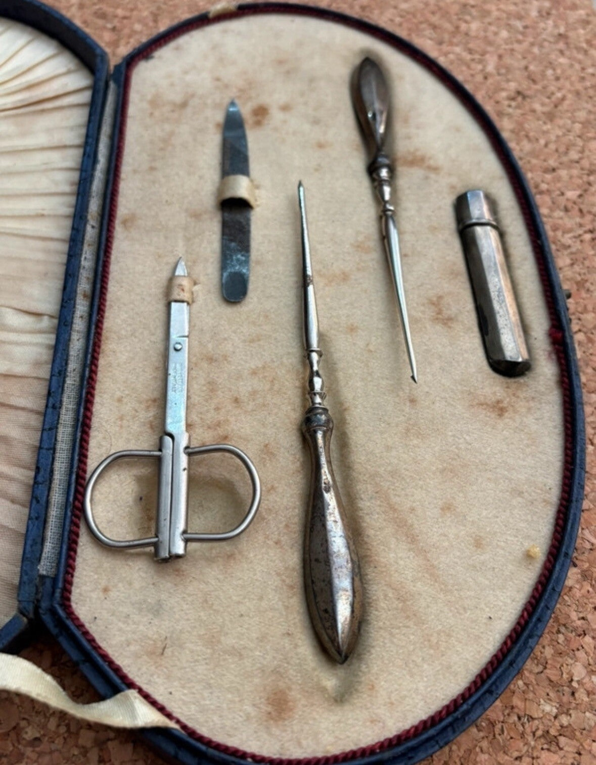 Scatola Set Bellezza In Argento 800/1000