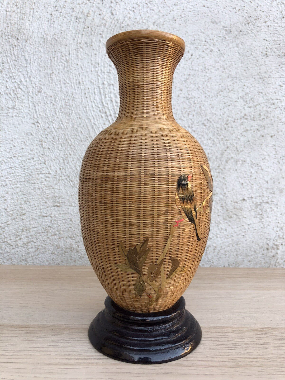 Vaso vintage cinese in vimini