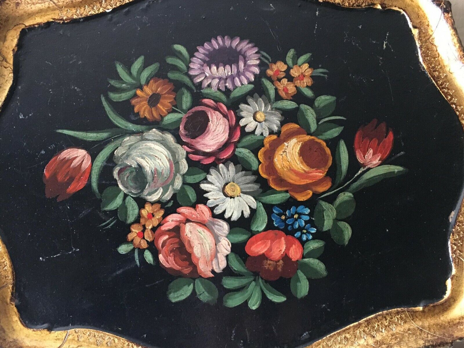Vassoio dipinto a mano in legno fiorentino vintage con appoggio in ottone