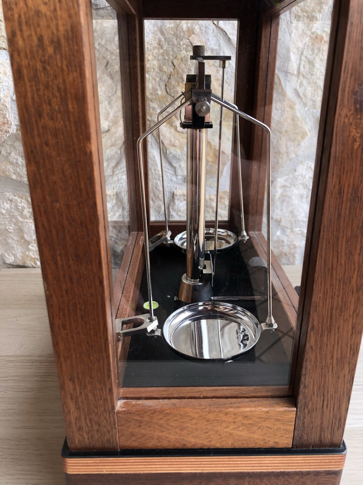 Bilancia Vintage In Teca Di Legno