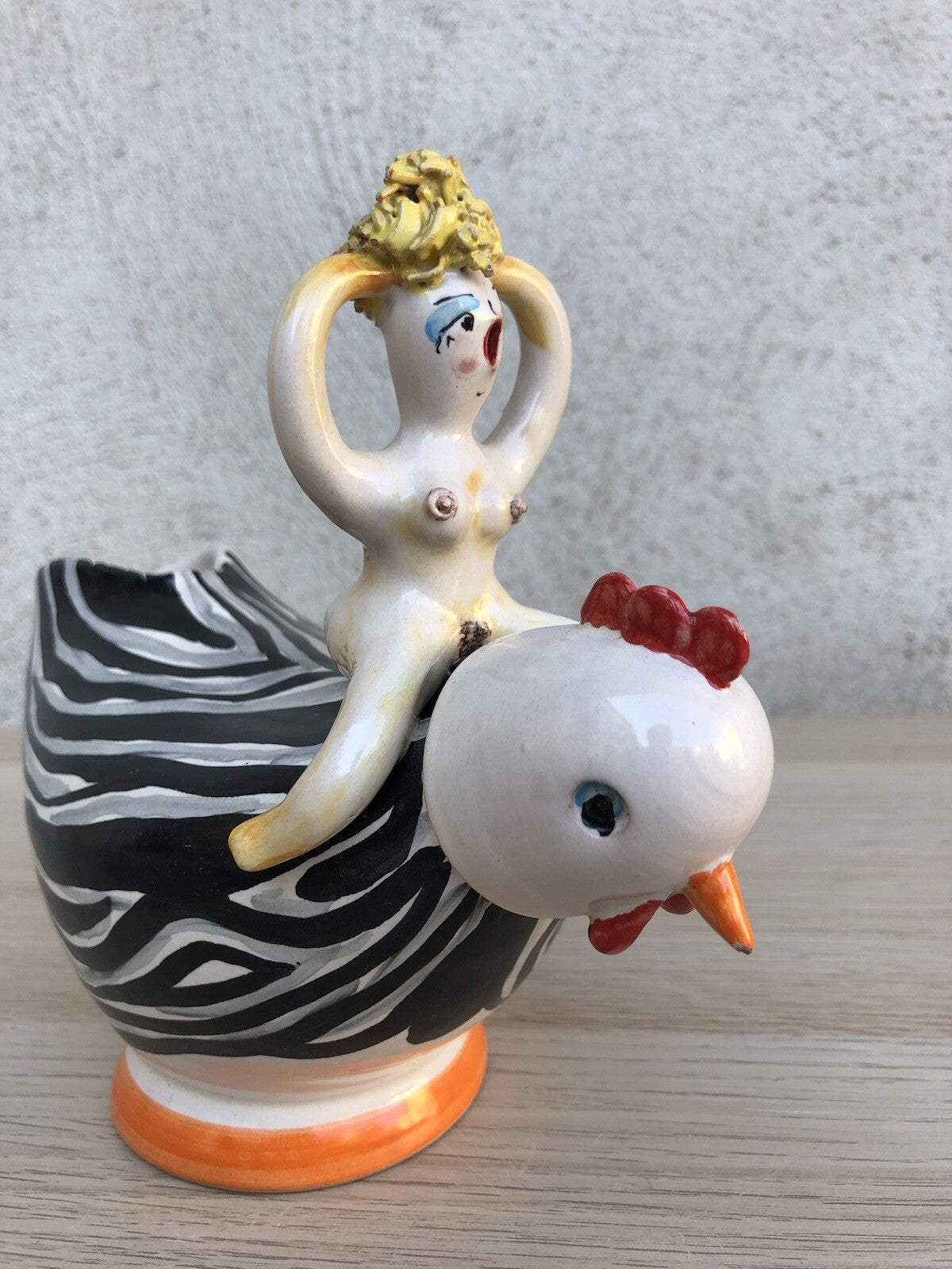 Scultura Vaso Vintage In Ceramica