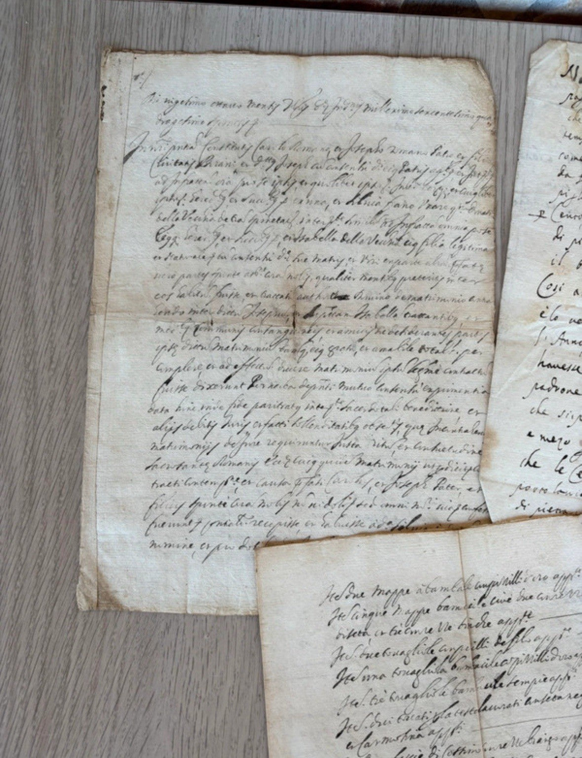 Documenti Manoscritti Antichi