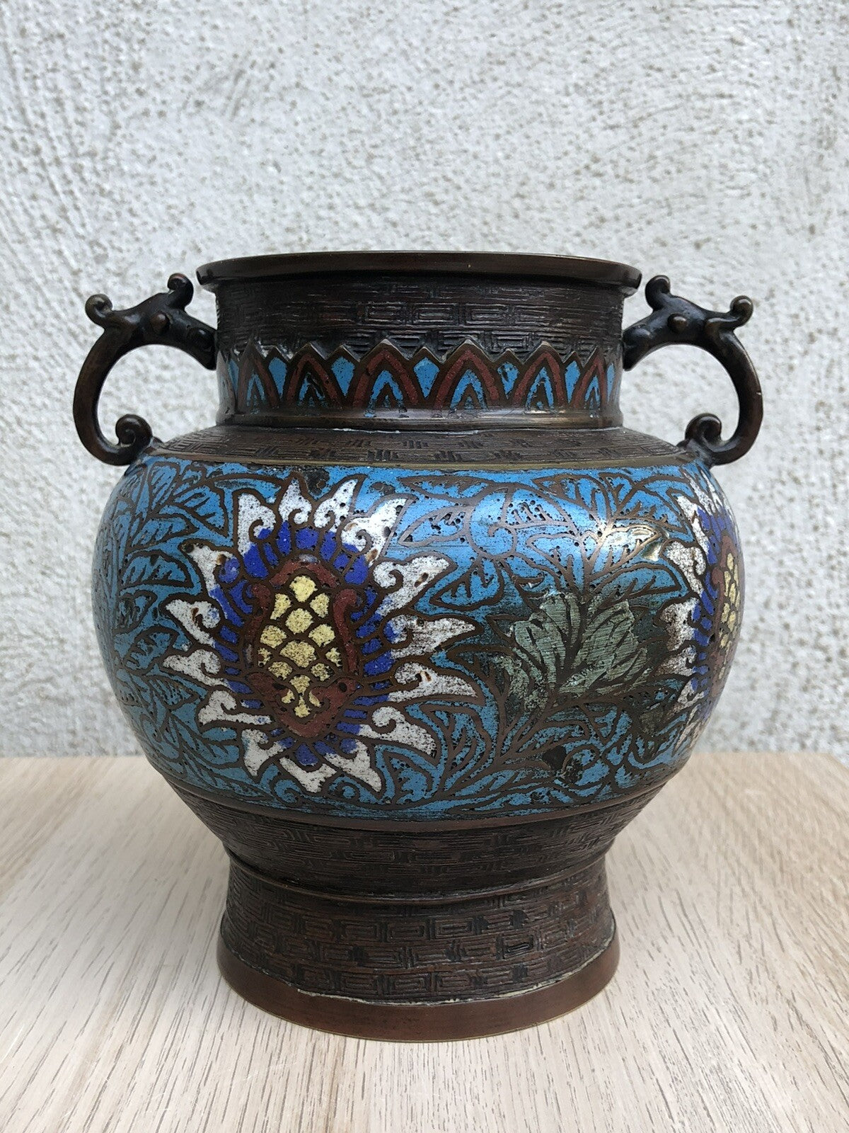Vaso Vintage Cinese In Bronzo E Cloisonné