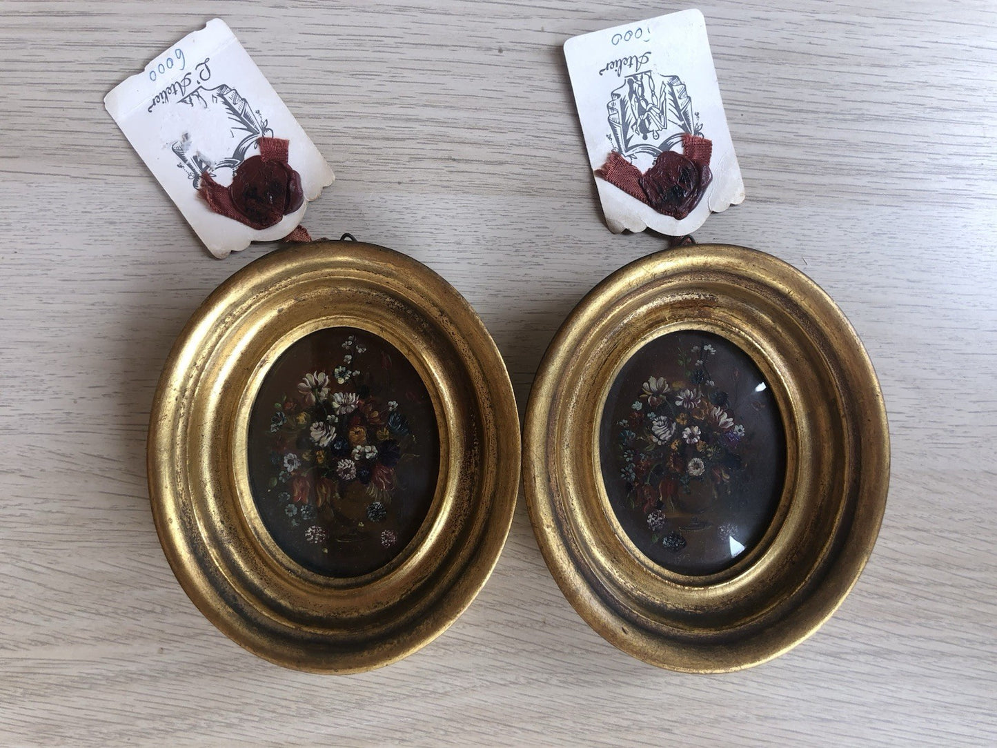 Coppia Di Quadri Vintage Con Fiori Dipinti