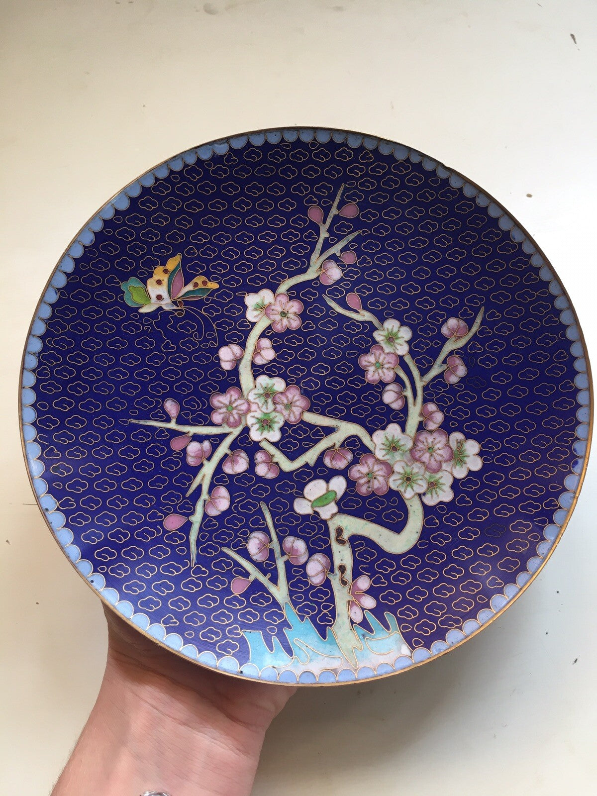 Piatto decorativo in ottone e cloisonné cinese orientale- Fiori di Pesco