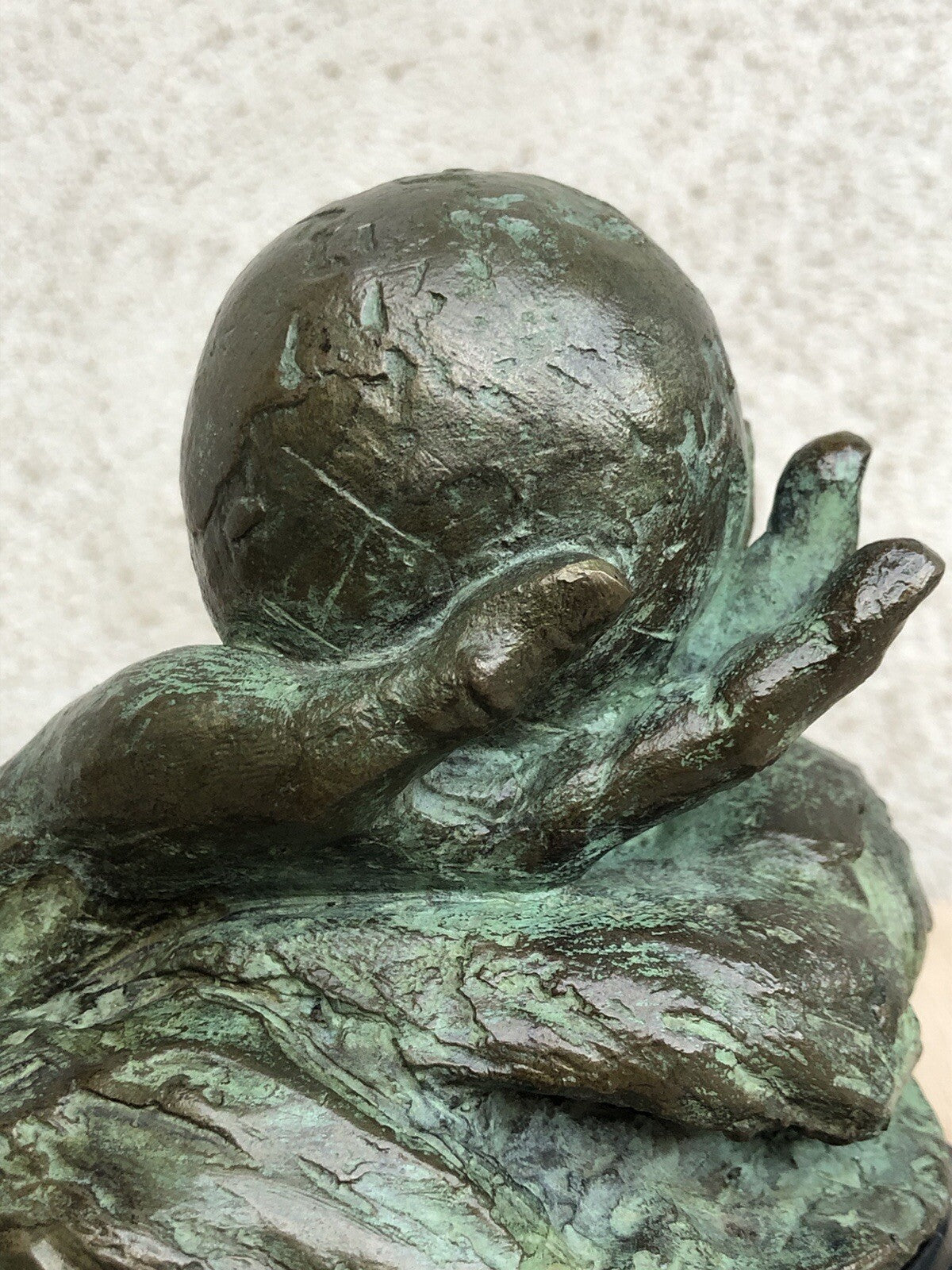 Scultura vintage Mara Dominioni in bronzo- Royal Caribbean International