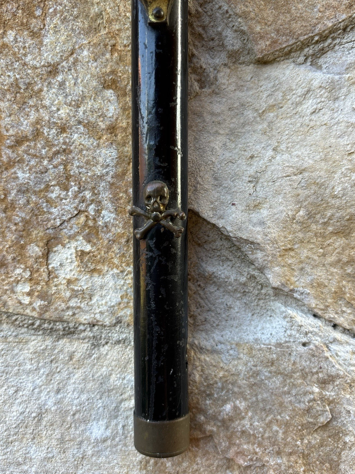Crocifisso Vintage Con Memento Mori In Legno E Metallo