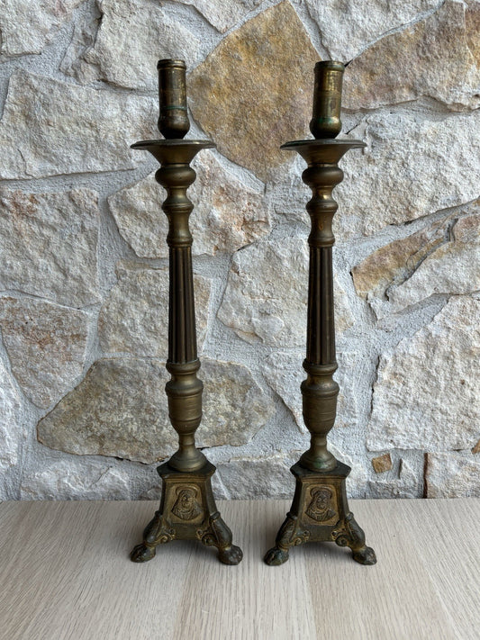 Coppia Di Candelabri Portacandele Vintage In Ottone