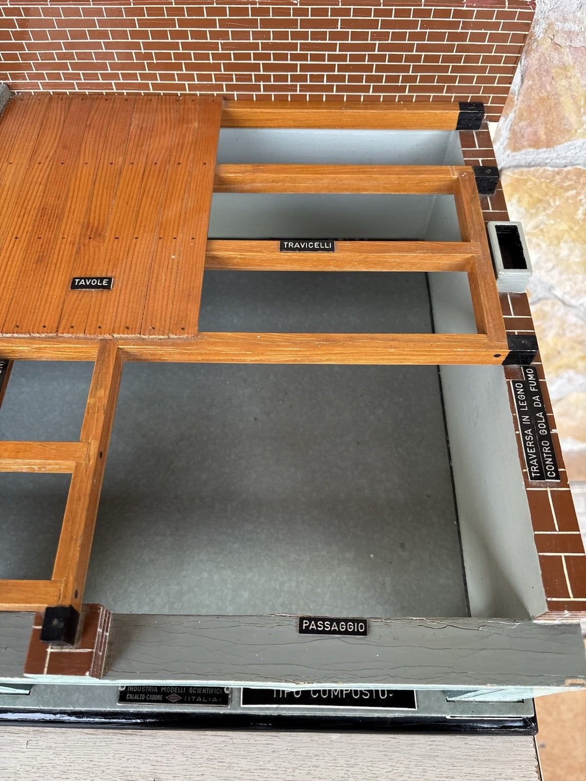 Modello Architettonico Vintage In Legno- V.Toffoli E Figli