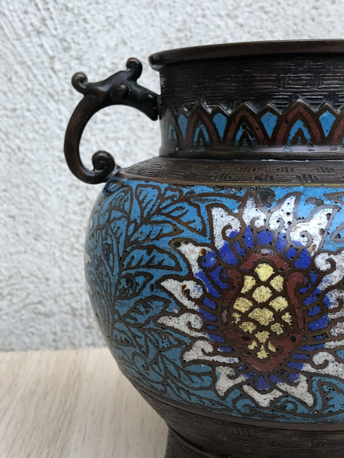 Vaso Vintage Cinese In Bronzo E Cloisonné